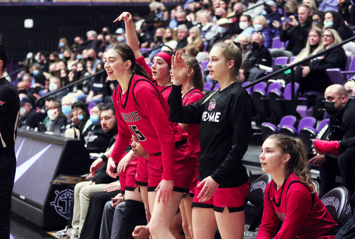 Clackamas Lakeridge girls basketball Dan Brood 43